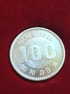 100円銀貨　オリンピック