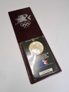 アメリカ　ロスオリンピック銀貨